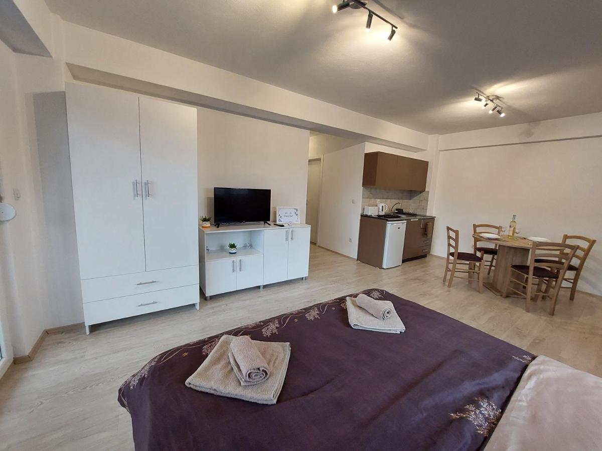 Dzusy Apartments Ohrid Exterior photo